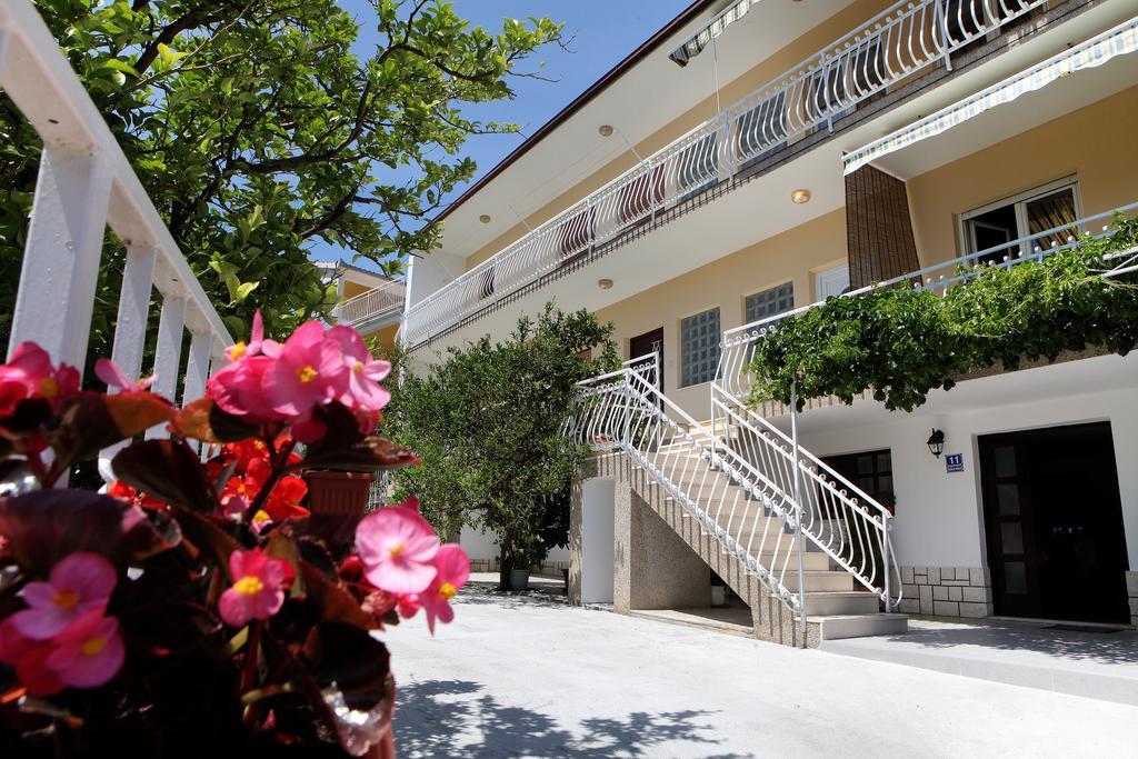Carmen Appartement *