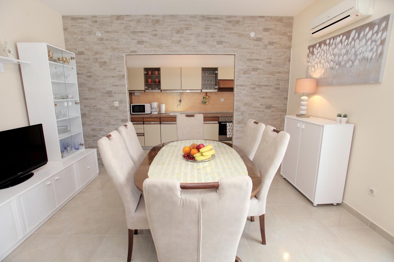 Carmen Appartement *